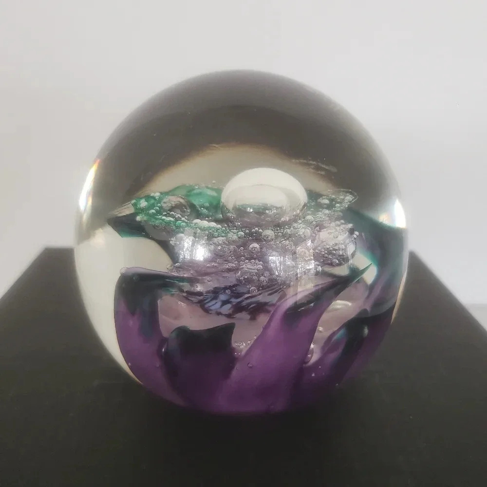 Vintage Selkirk 1997 Scottland Twilight Handmade Artglass Paperweight. - Picture 3 of 5